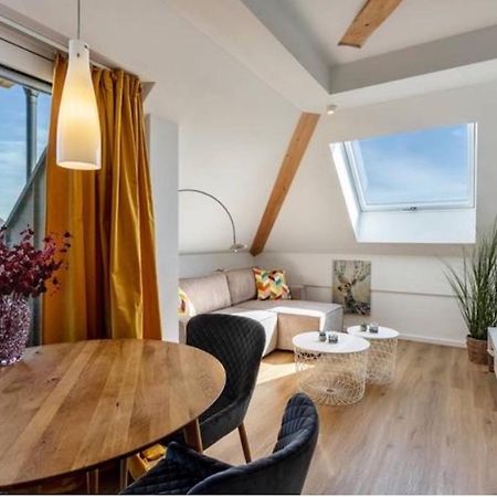 Terralpin Apartments - Charmante Dg Wohnung Mit Balkon Bruckmühl Zewnętrze zdjęcie